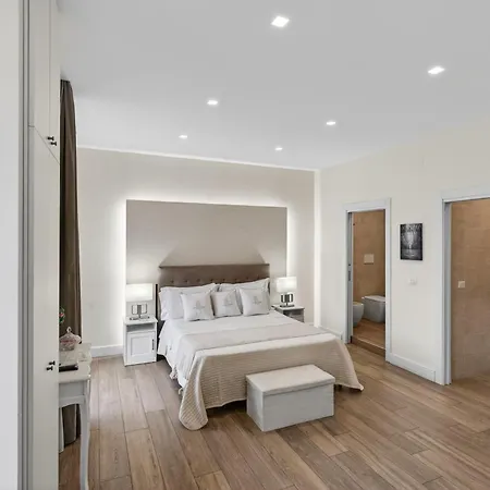Apartment Luxury Suites-near Ruins Pompei