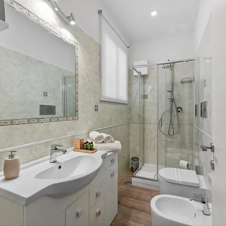 Luxury Suites-near Ruins Pompei